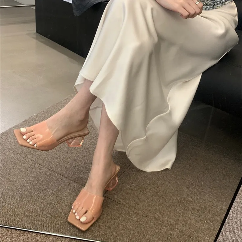 2024 Summer New Fashion Outwear Sandals Transparent Crystal High Heels Thick Heels Square Head Slips for Women