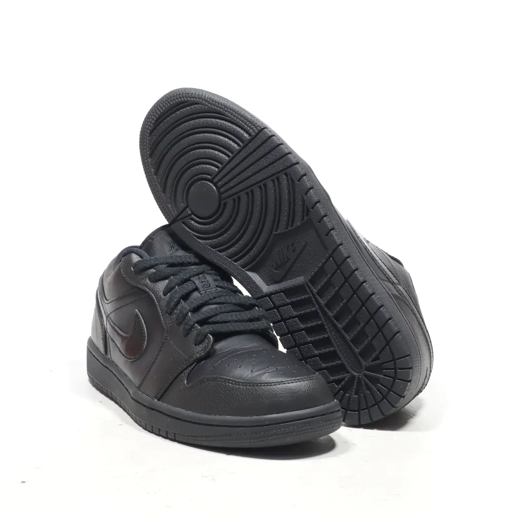 Air Jordan 1 Retro Low-Top Sneakers Leather Black Color For Men