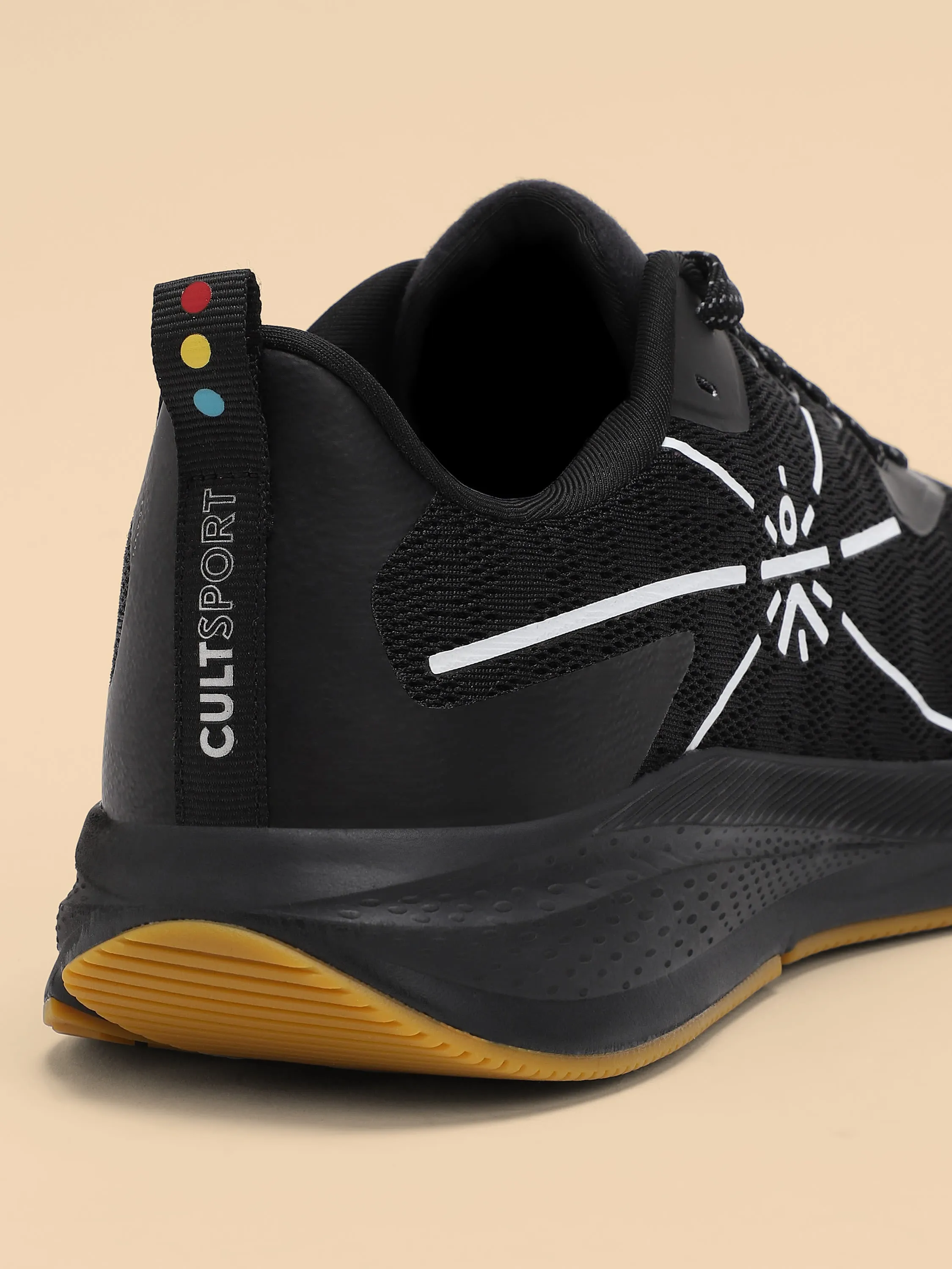 Flomo Men Running Shoes - Black/Mustard