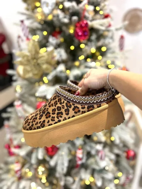House Of Sehrish MX11H Leopard Fluffy Platform Slippers Faux Fur Lined Ankle Boots