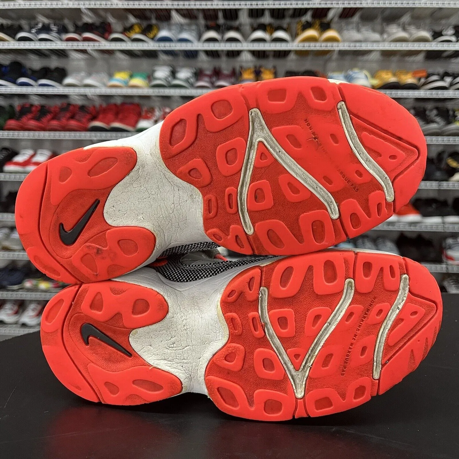 Nike Air Turf Raider Gray/Orange 599812-002 Boys Size 6Y