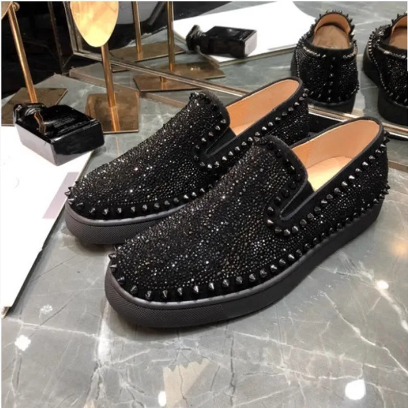Velvoura Signature Lace Sneakers