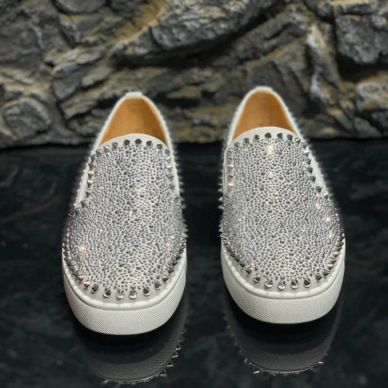 Velvoura Signature Lace Sneakers
